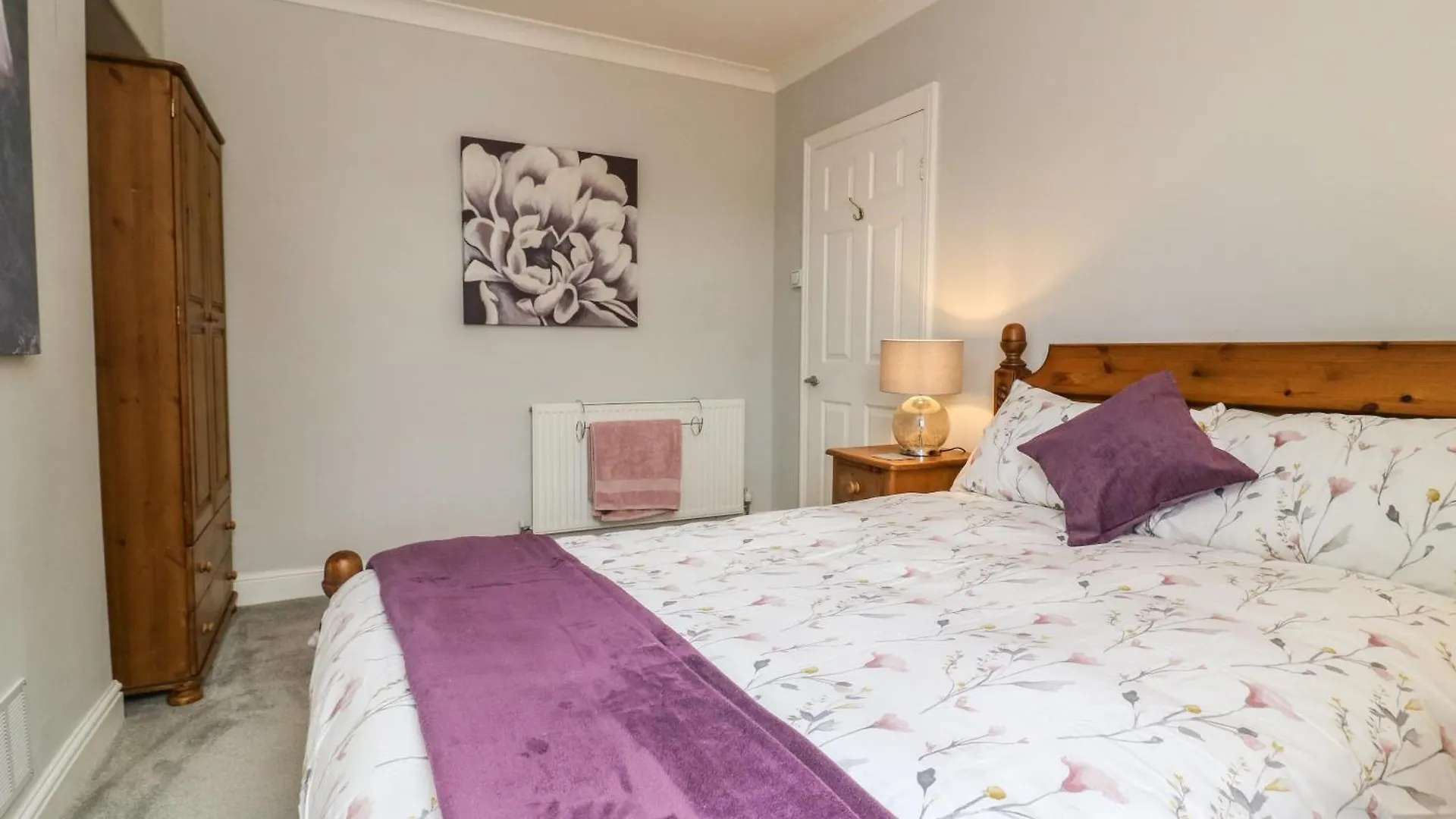Westfield Villa Bridlington 0*,